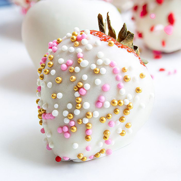 White Valentine's Day Strawberries
